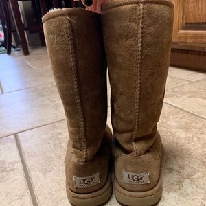 Ugg Tall Boot